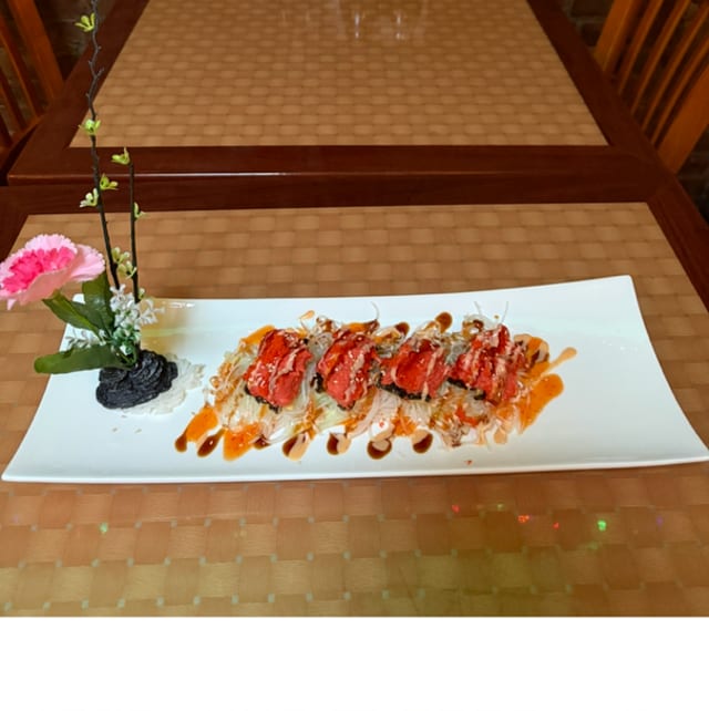 Spicy Tuna Cracker.