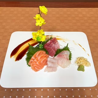 Sashimi Lunch